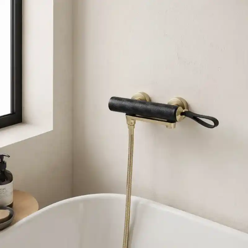 Luxury Black Gold Wall Mounted Bathtub Faucet