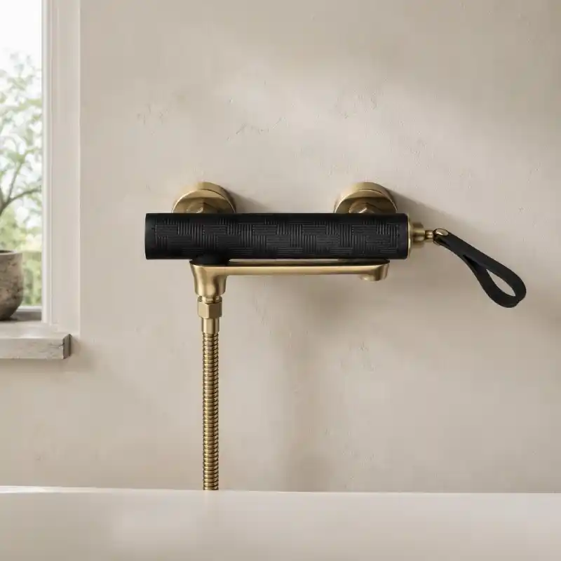 Luxury Black Gold Wall Mounted Bathtub Faucet